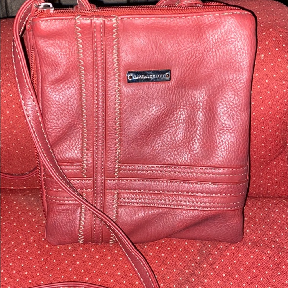 Crossbody purse